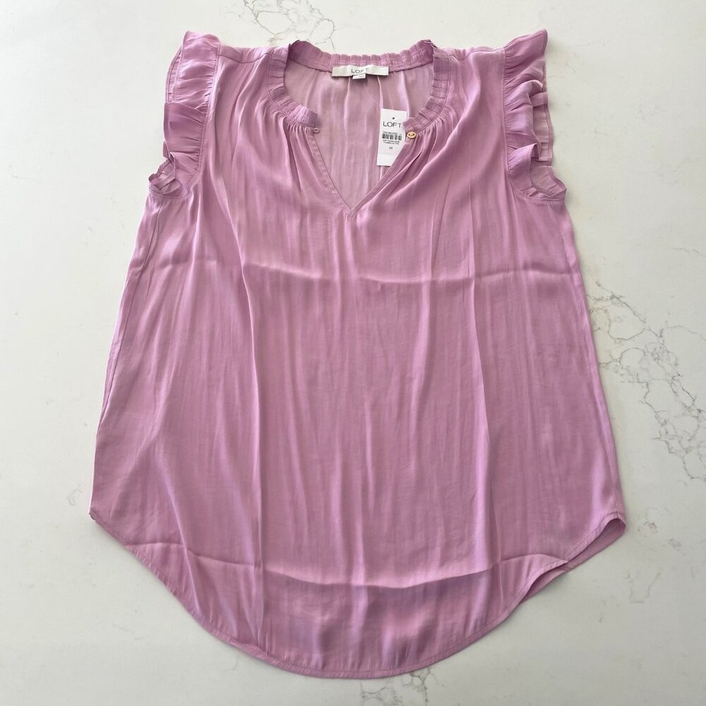 Loft Sleeveless Ruffled Split Neck Blouse in Pale Orchid NWT